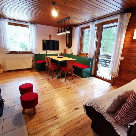 Chalet Via Mons モイストラナ エクステリア 写真