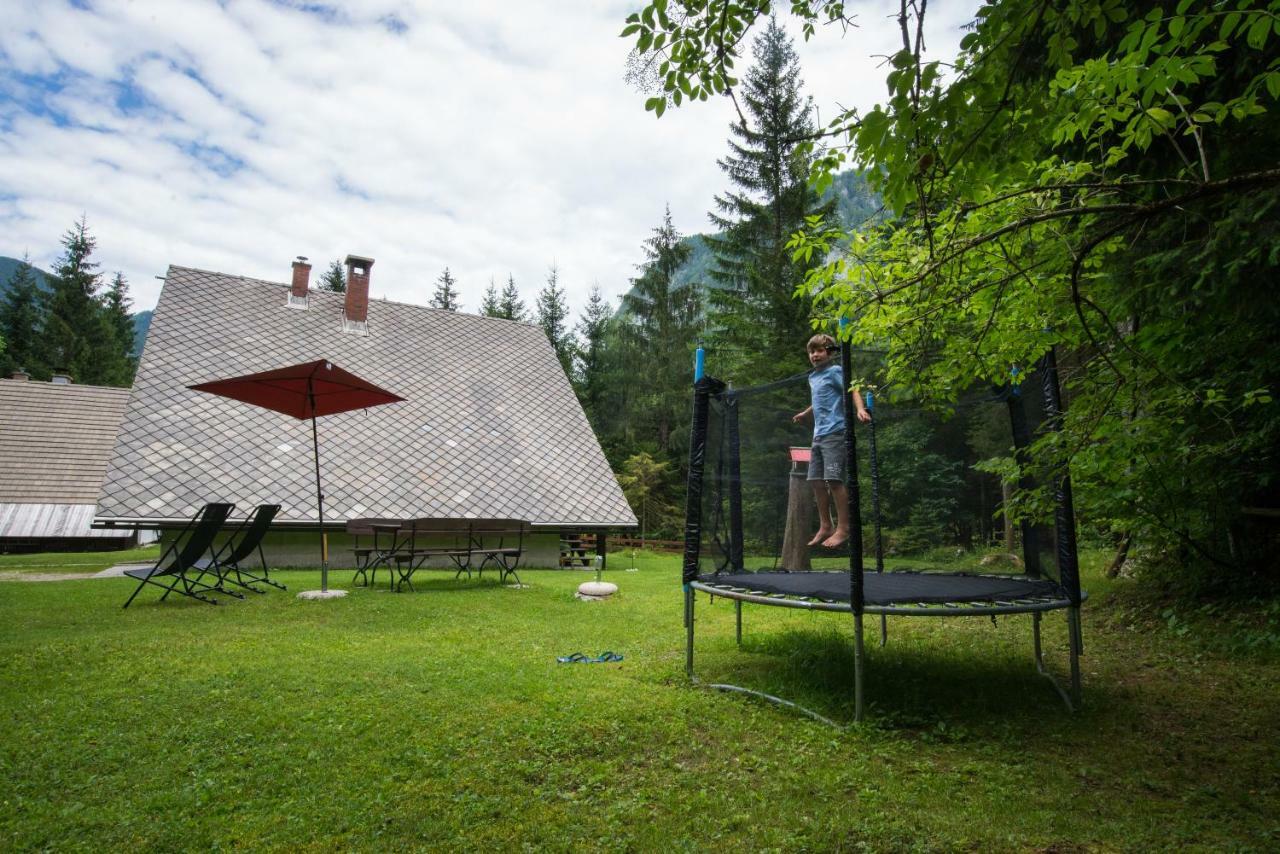 Chalet Via Mons モイストラナ エクステリア 写真